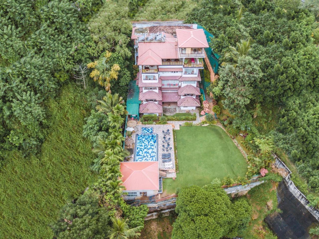 Kandyan Hotel ภายนอก รูปภาพ